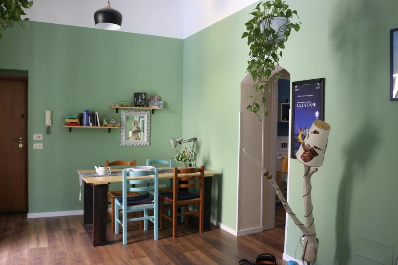 パレルモCasa Di Saraアパートメント エクステリア 写真
